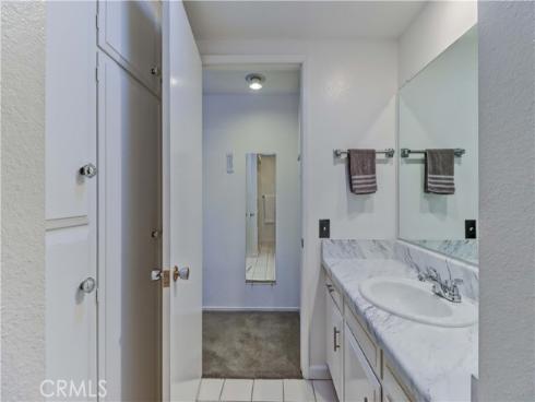 930  Ave Majorca  Q , Laguna Woods, CA