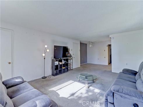 930  Ave Majorca  Q , Laguna Woods, CA