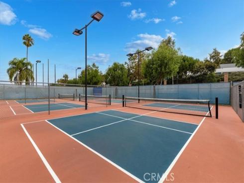 76  Calle Argon  G , Laguna Woods, CA