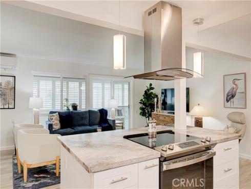 682  Via Alhambra  D , Laguna Woods, CA