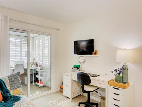 682  Via Alhambra  D , Laguna Woods, CA