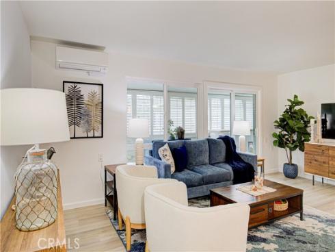 682  Via Alhambra  D , Laguna Woods, CA