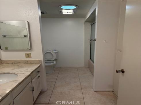 925  Ave Majorca  O , Laguna Woods, CA