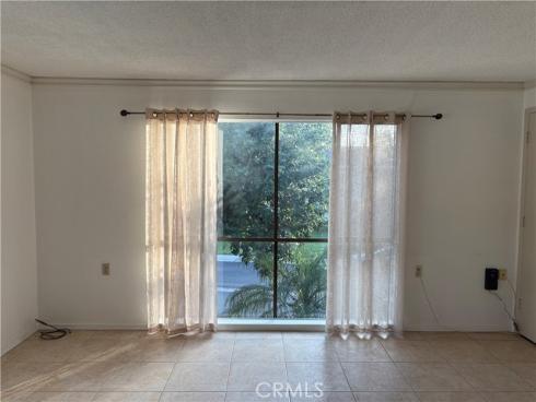 925  Ave Majorca  O , Laguna Woods, CA