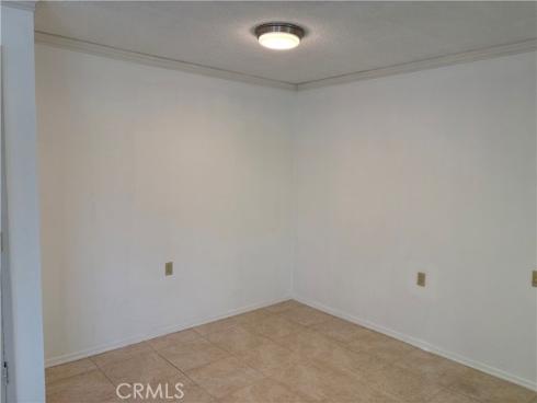 925  Ave Majorca  O , Laguna Woods, CA