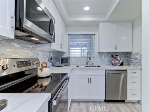 3365  Punta Alta  2F , Laguna Woods, CA