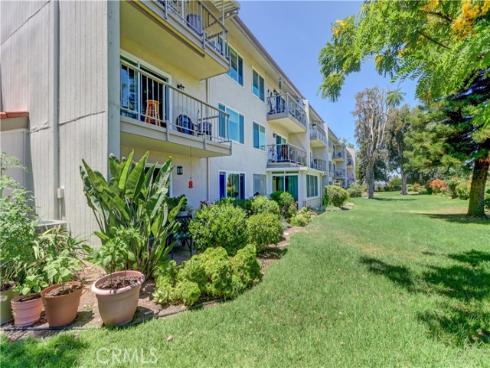 3365  Punta Alta  2F , Laguna Woods, CA