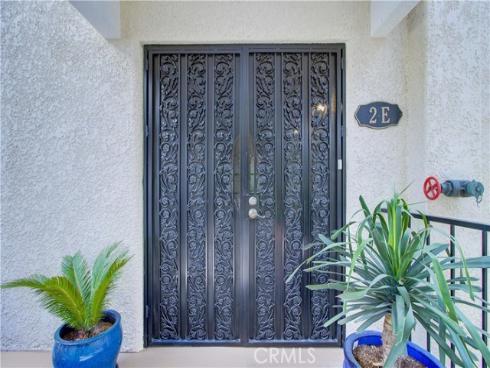 4011  Calle Sonora Oeste  2E , Laguna Woods, CA