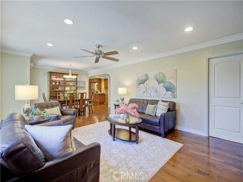 4011  Calle Sonora Oeste  2E , Laguna Woods, CA