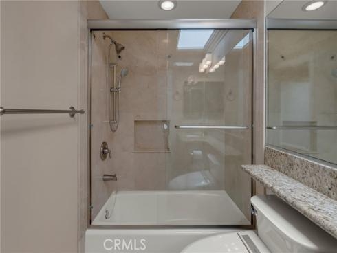 27  Avenida Castilla  D , Laguna Woods, CA