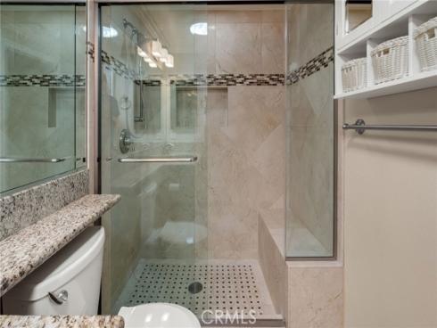 27  Avenida Castilla  D , Laguna Woods, CA