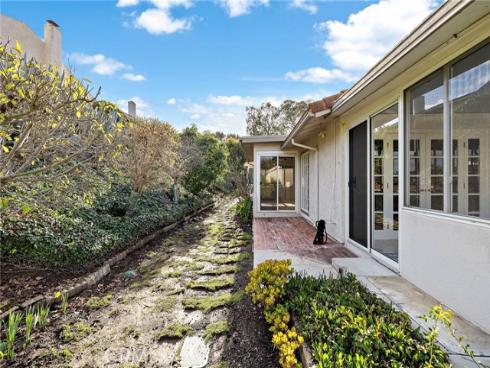 5092  Tero  , Laguna Woods, CA