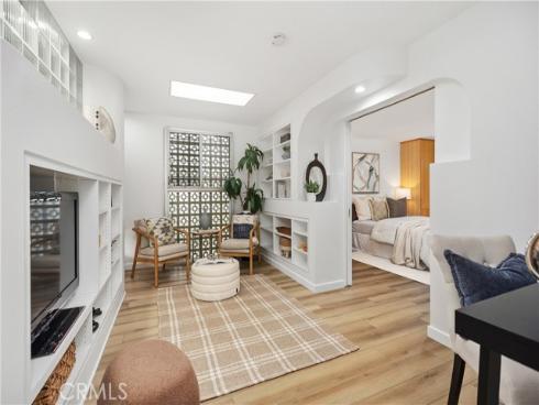 205  Avenida Majorca  A , Laguna Woods, CA