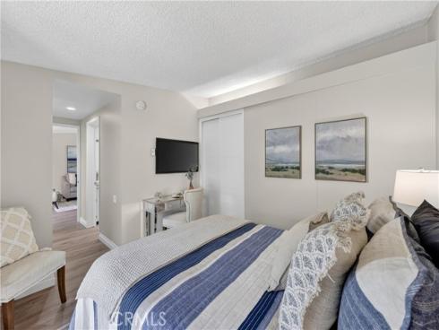 49  Calle Aragon  B , Laguna Woods, CA