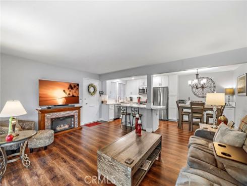 256  Calle Aragon  D , Laguna Woods, CA