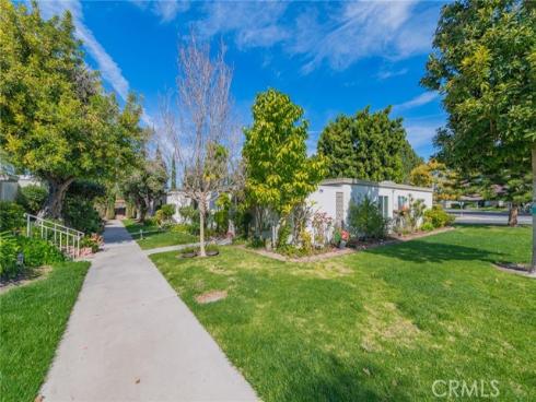319  Avenida Carmel  B , Laguna Woods, CA