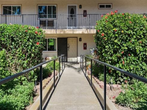 5472  Paseo Del Lago  B , Laguna Woods, CA