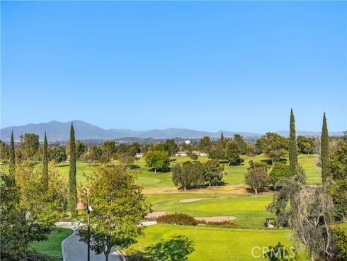 713  Avenida Majorca #b  , Laguna Woods, CA