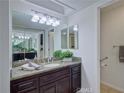 3123  Via Serena  Q , Laguna Woods, CA