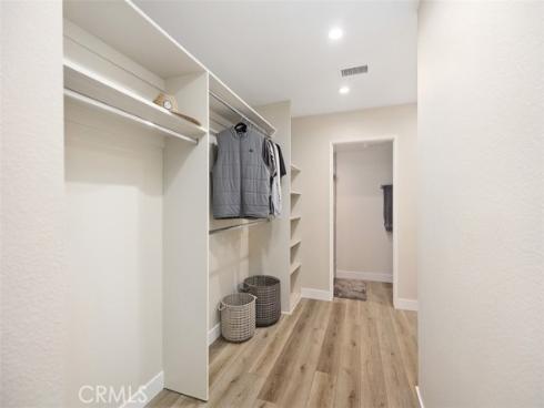 5506  Paseo Del Lago  N , Laguna Woods, CA