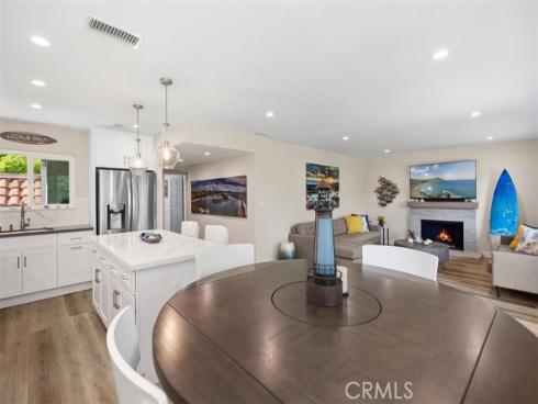 5506  Paseo Del Lago  N , Laguna Woods, CA