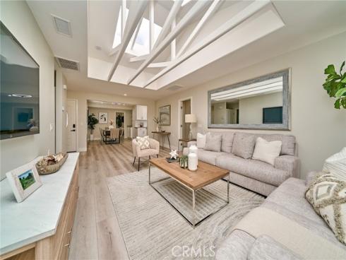 3287  San Amadeo  B , Laguna Woods, CA