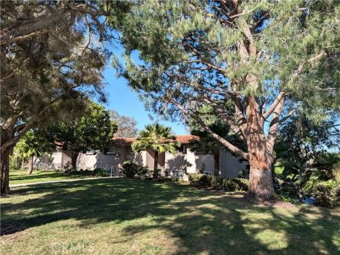 859  Ronda Mendoza  D , Laguna Woods, CA