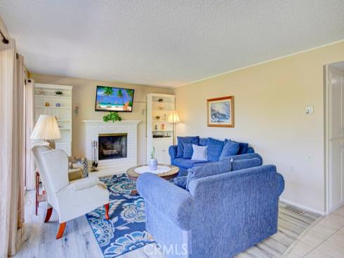 860  Ronda Mendoza  D , Laguna Woods, CA