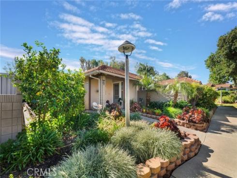 3084  Via Serena  C , Laguna Woods, CA