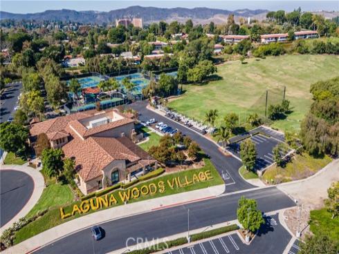 2231  Via Puerta  Q , Laguna Woods, CA