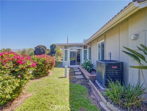 3200 Via Buena Vista #c , Laguna Woods, CA