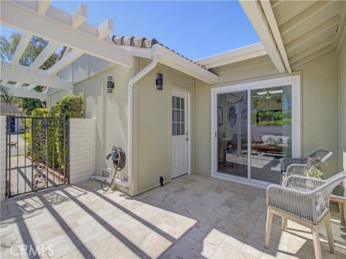3200 Via Buena Vista #c , Laguna Woods, CA