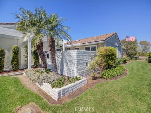 3200  Via Buena Vista #c  , Laguna Woods, CA