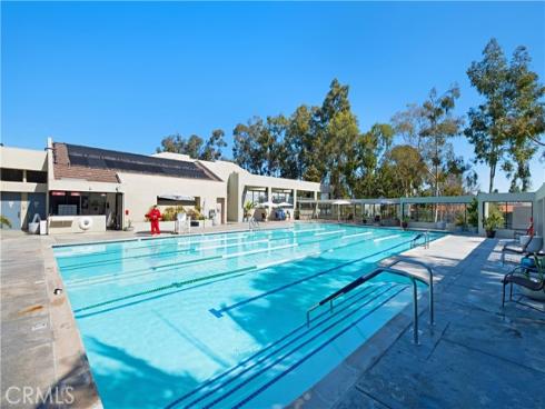 5581 Via Dicha B , Laguna Woods, CA