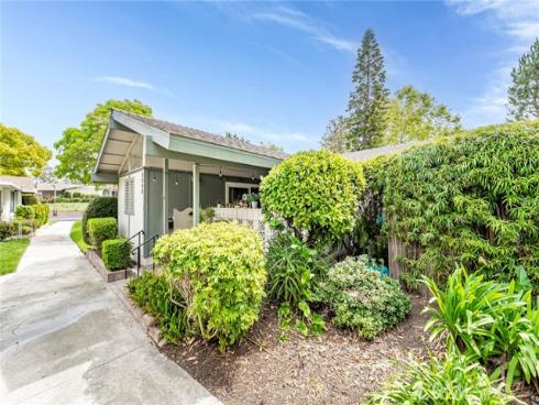 506  Avenida Sevilla  B , Laguna Woods, CA