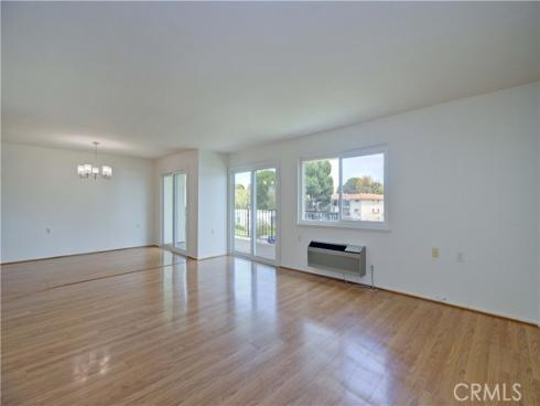 2355  Via Mariposa  2F , Laguna Woods, CA