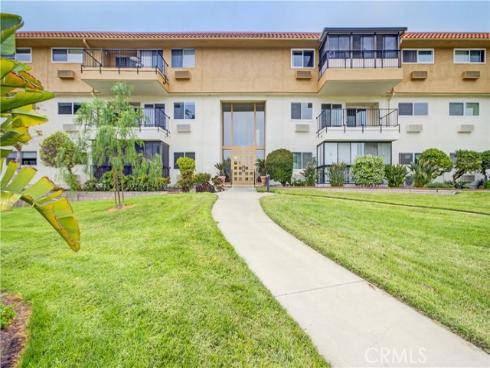 2355  Via Mariposa  2F , Laguna Woods, CA