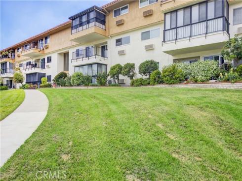 2355  Via Mariposa  2F , Laguna Woods, CA