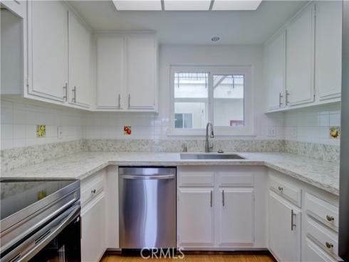 2355  Via Mariposa  2F , Laguna Woods, CA