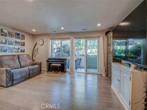 805  Ronda Mendoza  B , Laguna Woods, CA