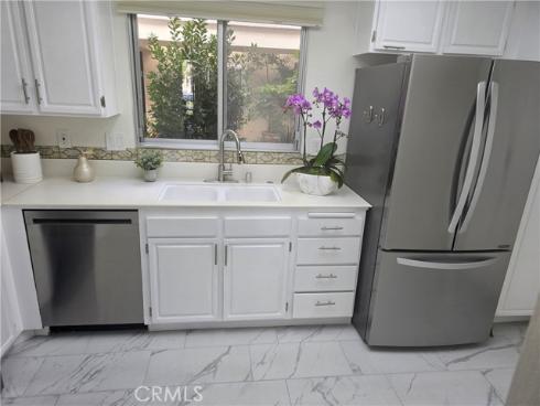 4011  Calle Sonora Oeste  1F , Laguna Woods, CA