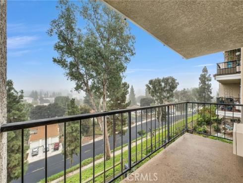 3335  Punta Alta  2C , Laguna Woods, CA