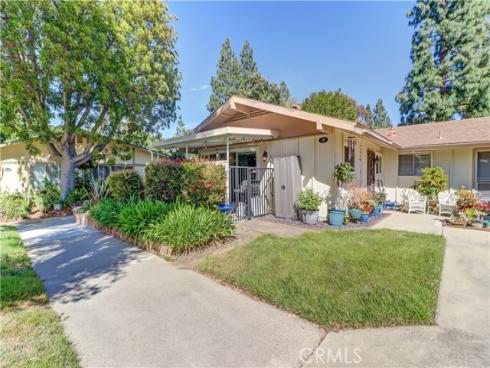 134  Avenida Majorca  A , Laguna Woods, CA