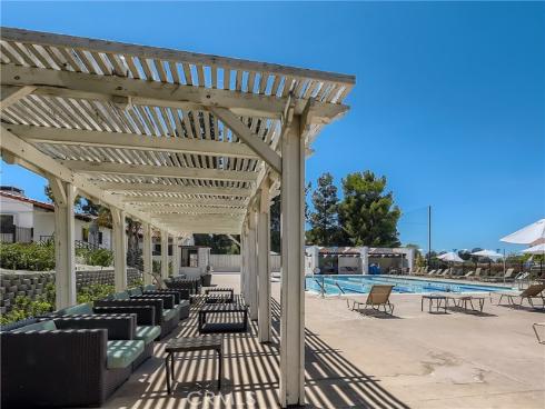 440  Avenida Sevilla  B , Laguna Woods, CA