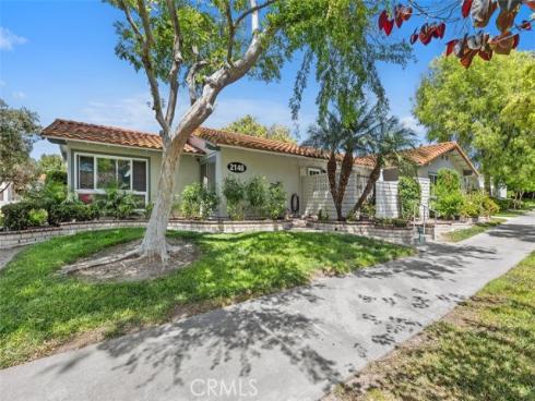 2146 Ronda Granada C