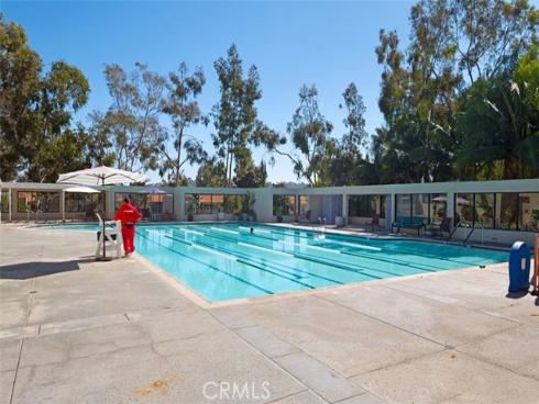 2182  Via Puerta  D , Laguna Woods, CA