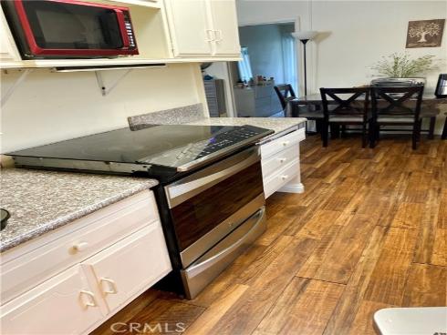 2111  Via Puerta  D , Laguna Woods, CA