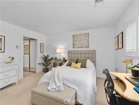 5515 Paseo Del Lago 1D , Laguna Woods, CA