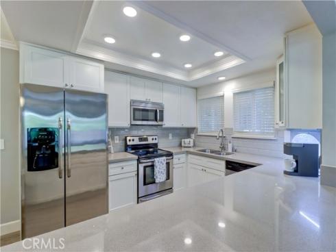 670 Via Mendoza B , Laguna Woods, CA