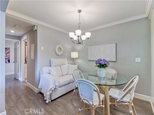 670 Via Mendoza B , Laguna Woods, CA